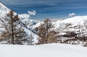 25 aprile 2012 in VALBIANDINO con puntata al Rif.Grassi e salita allo Zuc di Valbona - FOTOGALLERY